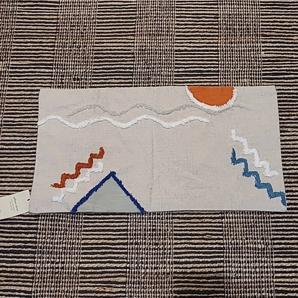 NWT WEST ELM SOUTHWESTERN AZTEC PILLOW COVER